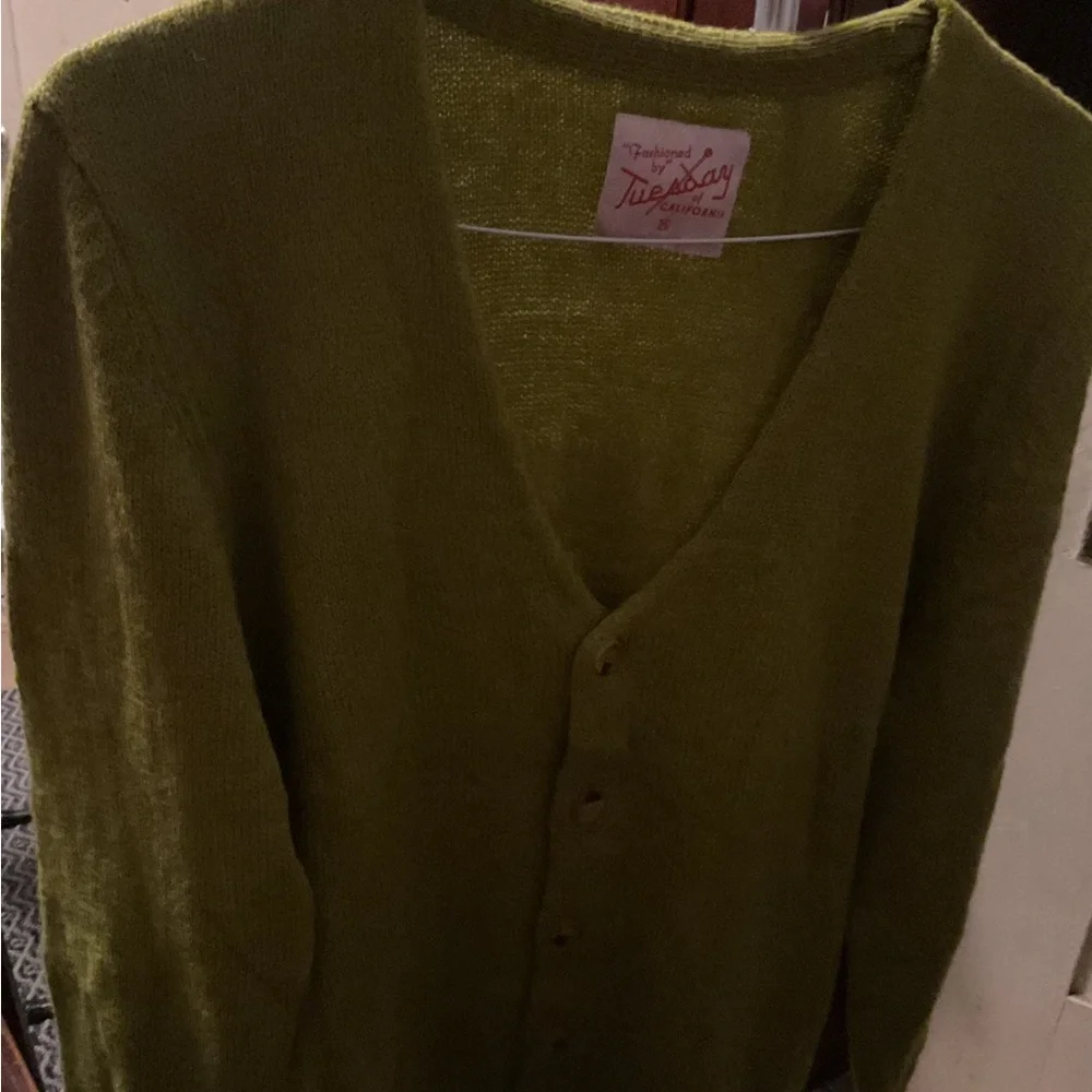 Tuesday of California Green grandpa cardigan - Picture 1 of 2